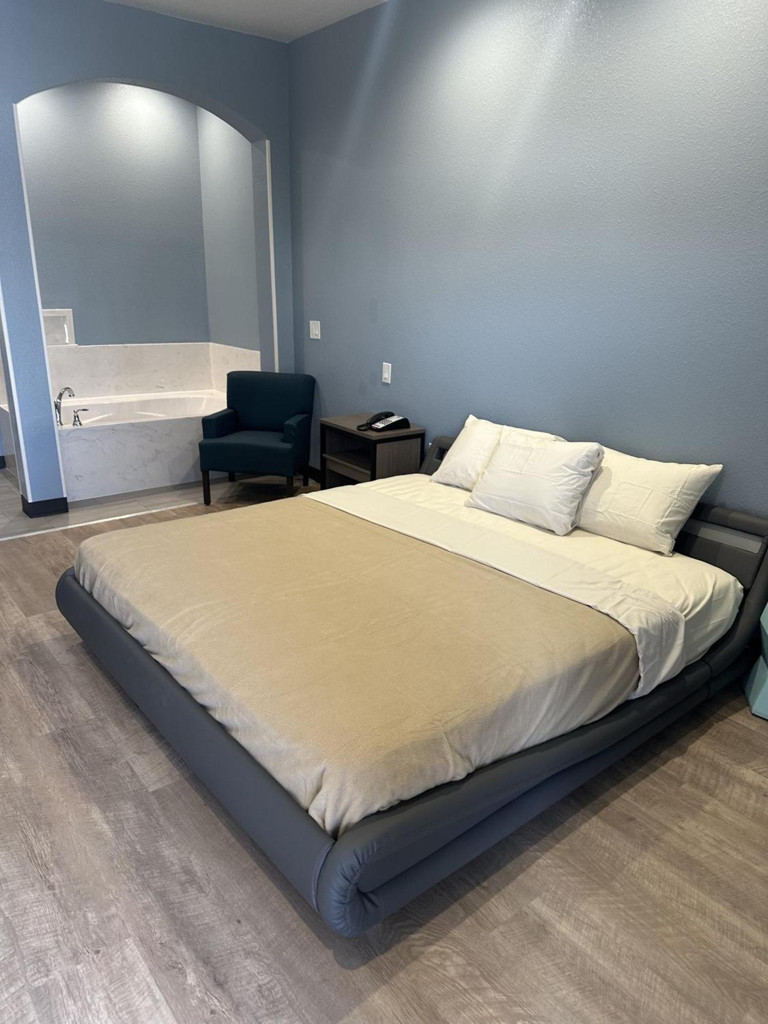 فورت وورث M&M Inn And Suites المظهر الخارجي الصورة