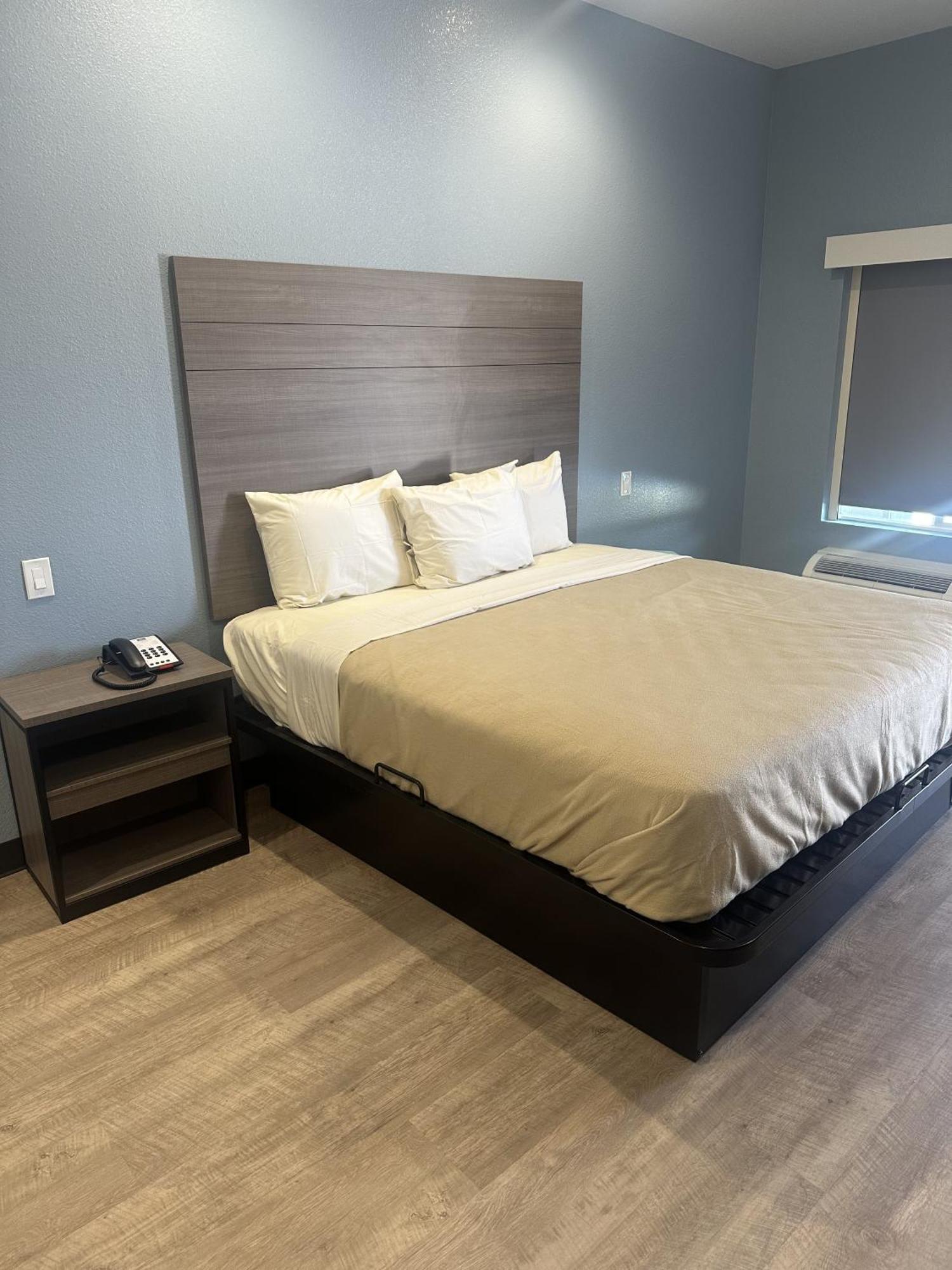 فورت وورث M&M Inn And Suites المظهر الخارجي الصورة